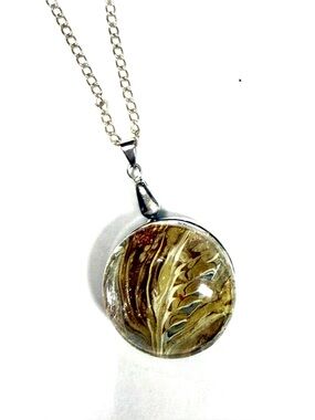 Statement Snap pendant with handmade 30mm snap SJ30 simple round
